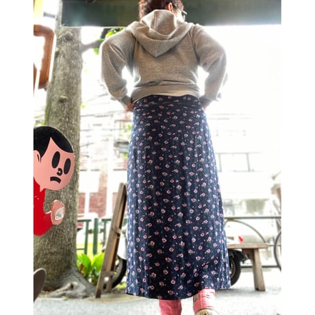 [USED]レーヨン小花柄ロングスカート