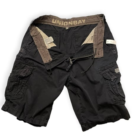 [USED] BLK FEED CARGO SHORTS