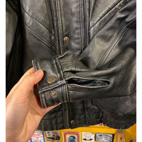 [USED] ブラックレザーデザインJKT