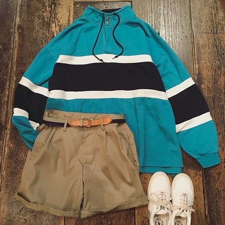 [USED] Hiネック プルオーバー SWEAT