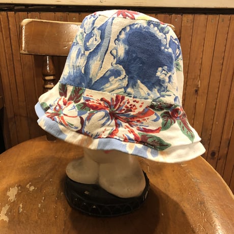 [USED] FLOWER REVERSIBLE HAT♡