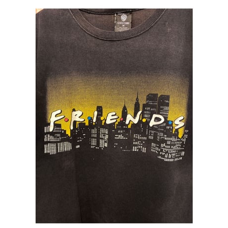 [USED] 'F・R・I・E・N・D・S ' Tee