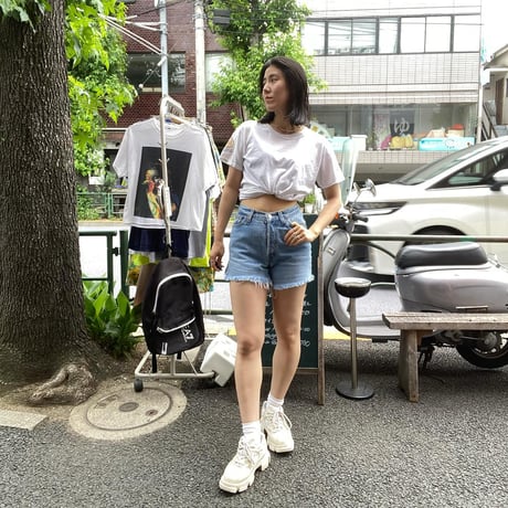 [USED]MAENARAE hanes white tee