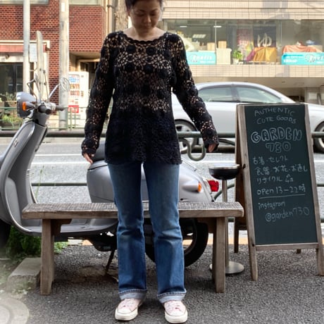 [USED] BLACKクロシェットTOPS