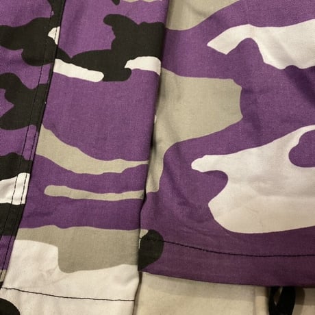 [USED] good size💜purple CAMO PANTS