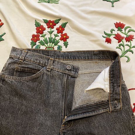 [USED] Levis BLACK SILVERTAB