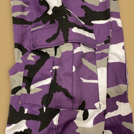 [USED] good size💜purple CAMO PANTS