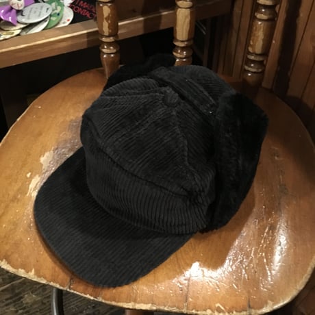 [USED] 耳あて付き コーデュロイCAP
