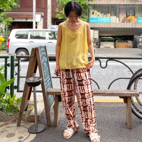 [USED] 100％ SILK ノースリーブトップス