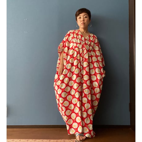 [USED] かわい〜vintage 総柄 ロングワンピース