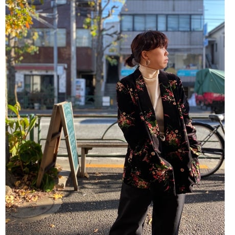 [USED] 花柄 ベロアJACKET