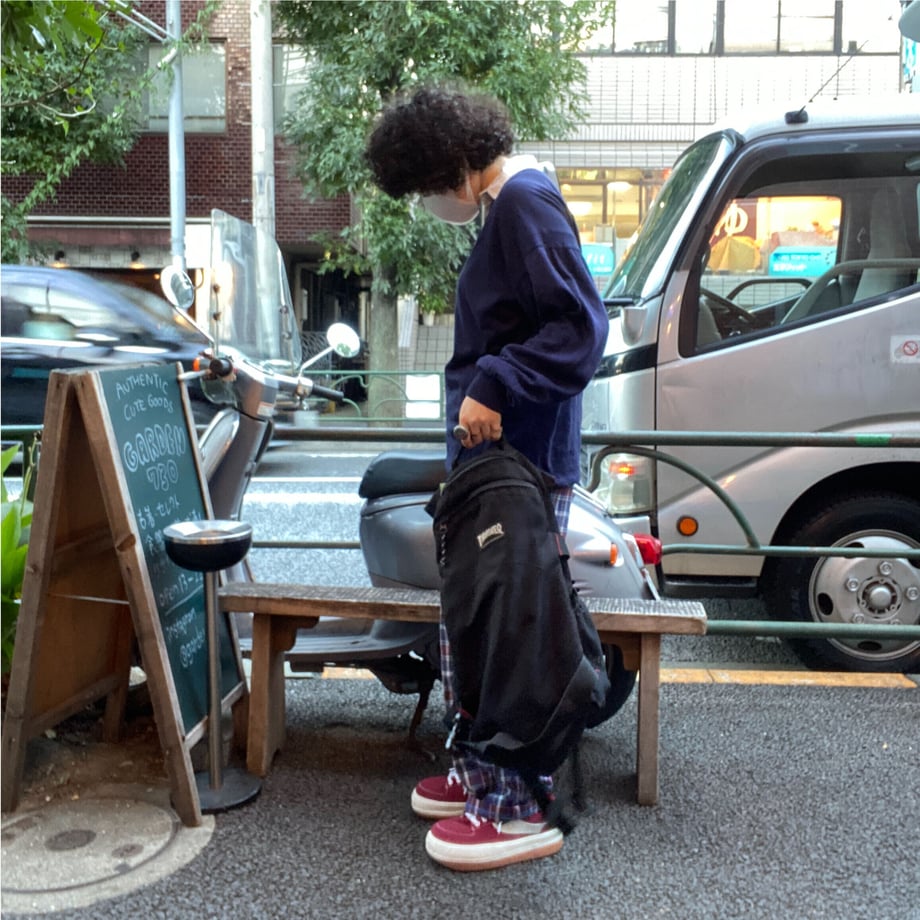 6152d3a6603feb127e09e698