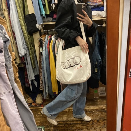 [USED] Audi ショルダーBAG🚗