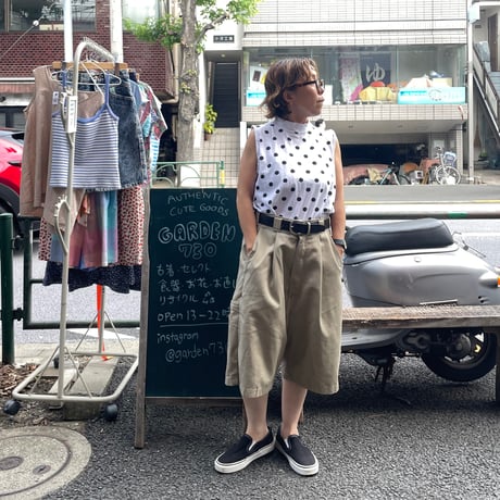 [USED]  ドット♡モックネック ノースリーブTee