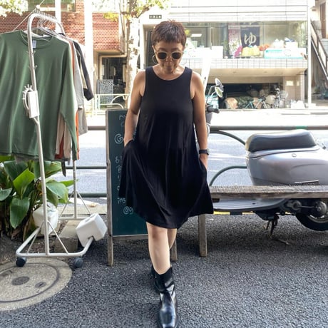 [USED]シンプルBLACKワンピース