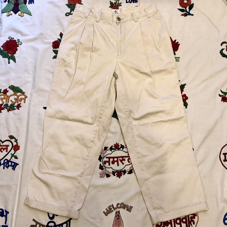 5d4d433266d86c5f456f6a76