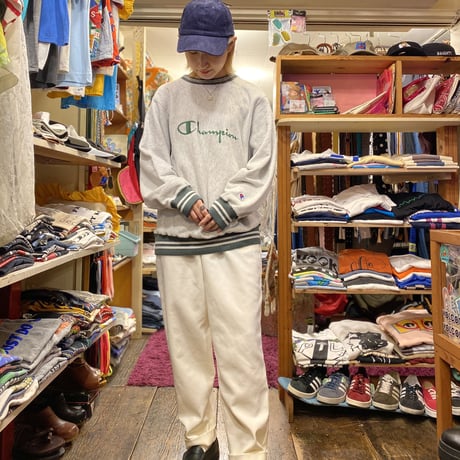 [USED] 90's Champion REVERSE SWEAT！