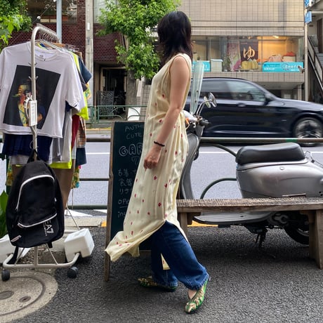 [USED] クリームイエロー🌼お花柄OP🌷