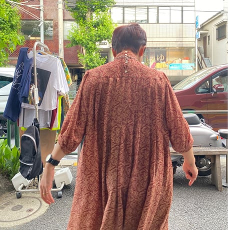 [USED] スタンドカラーワンピース