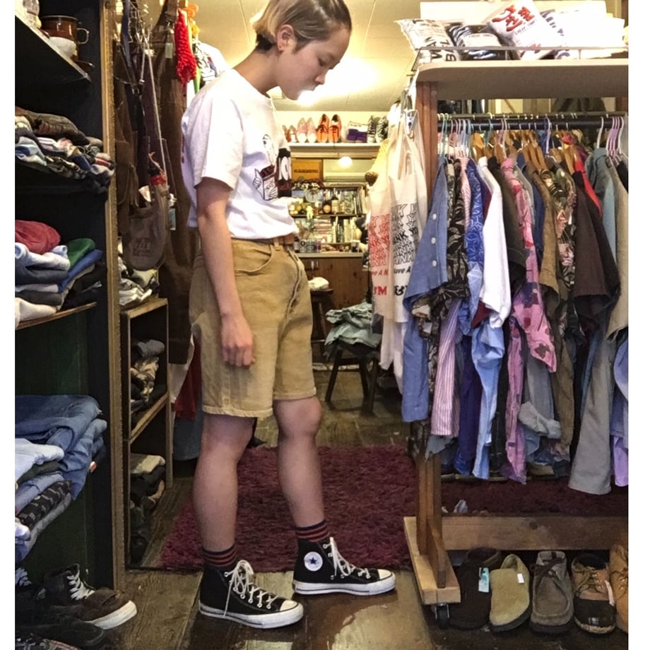 5937b8d03210d538f0000231