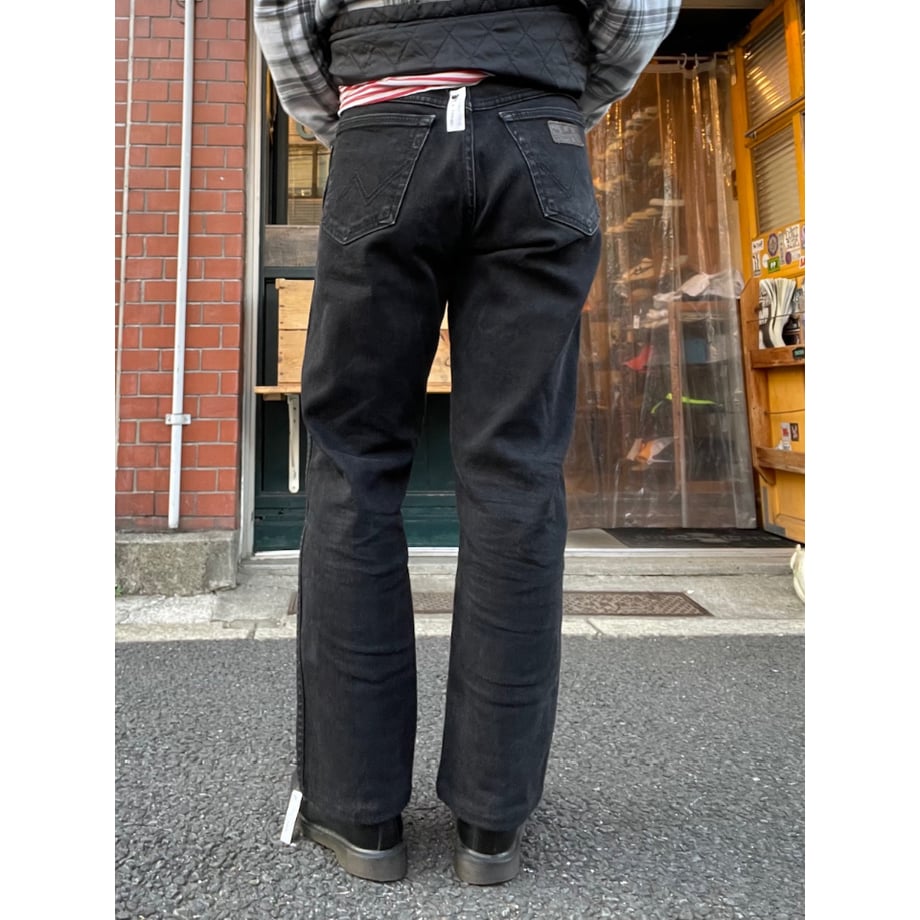 69b920873130cc175927e183