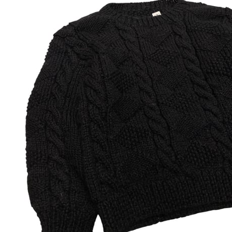 [USED] BLACK コンパクトなケーブルKNIT