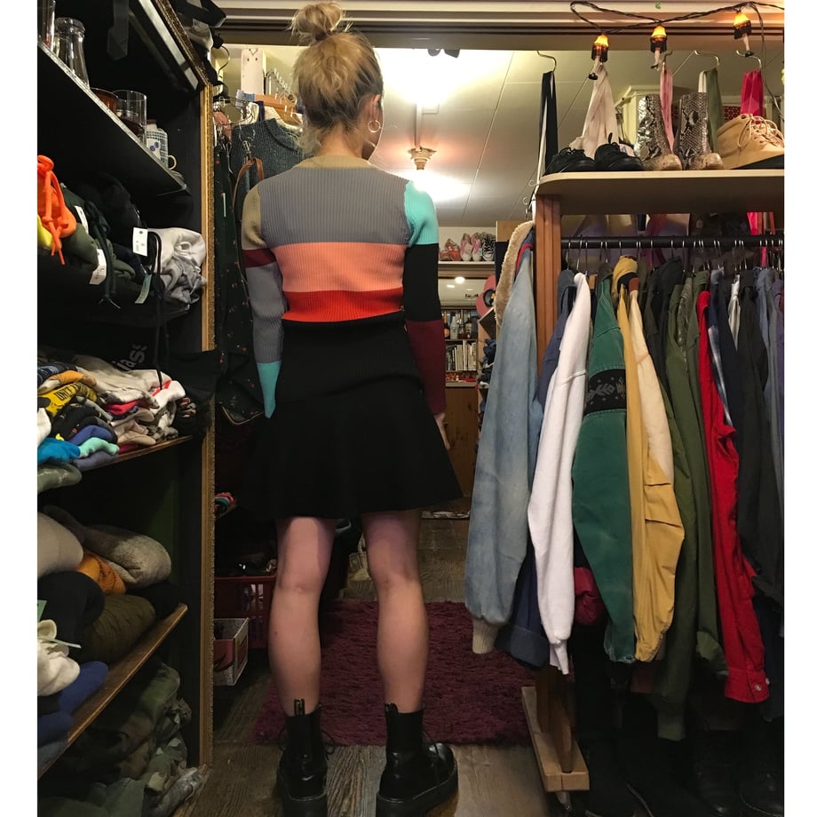 5bd0596f1444482223000181