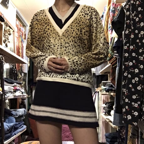 [USED] レオパード Ｖネック スエット