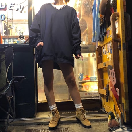 [USED] NIKE VネックプルオーバーSWEAT！
