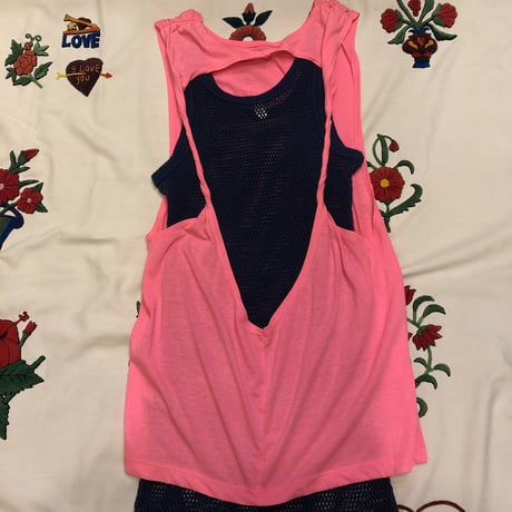 [USED]パックリせなか♡ neon pink タンクトップ