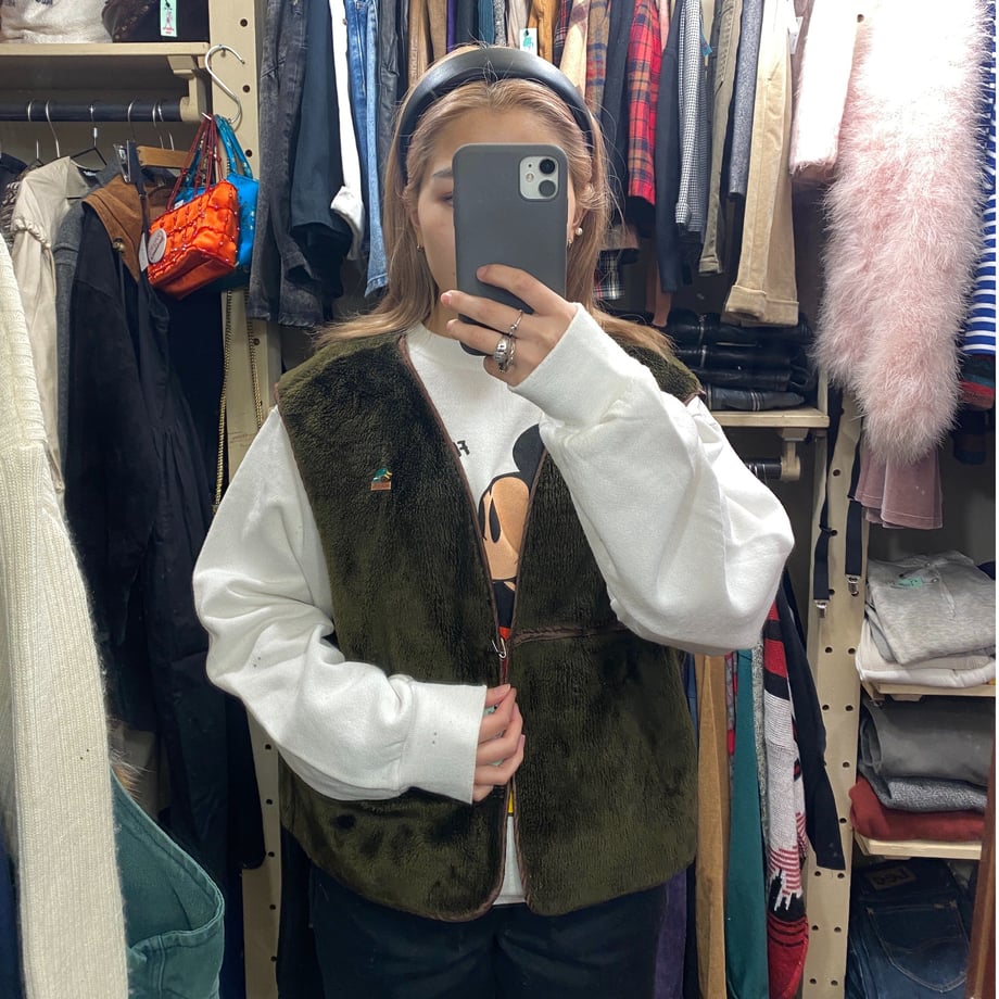 600556baccdd9360f1ab8c8b