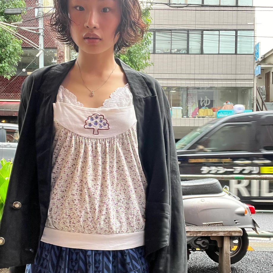 6637663c057a684f8b7573a7