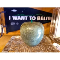 [CHEAP TIME$ vintage ] "Apple" 石の置物