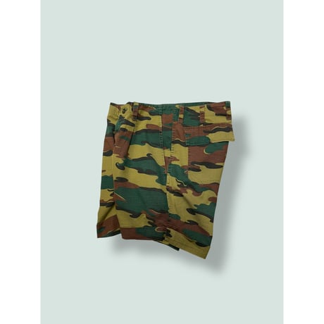 [USED] BELGIE CAMO SHORTS！