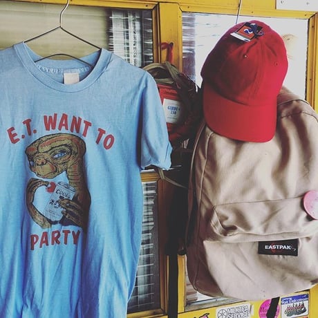 [USED] E.T. WANT TO PARTY♡ VINTAGE  Tee
