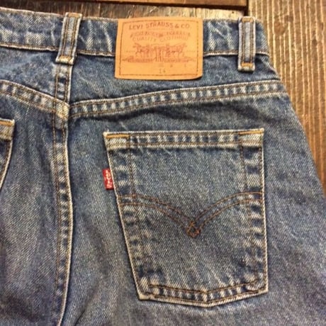 [USED] Levis Hi-Waist