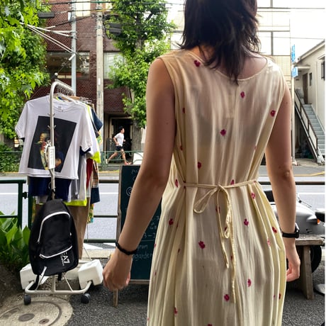 [USED] クリームイエロー🌼お花柄OP🌷