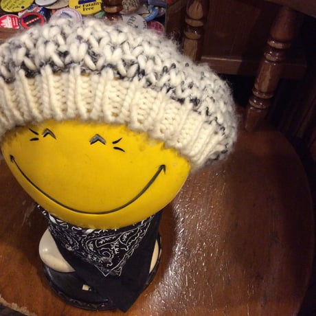 [USED] モコモコ ニットCAP