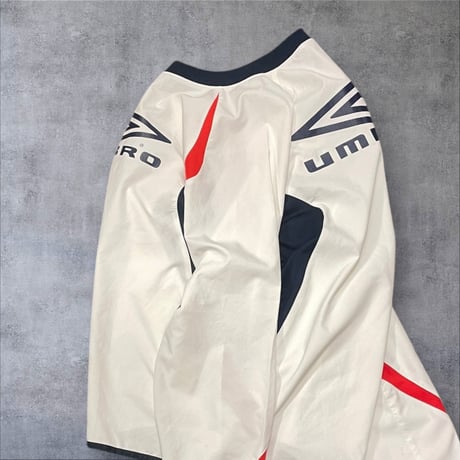[USED]UMBRO プルオーバージャージ