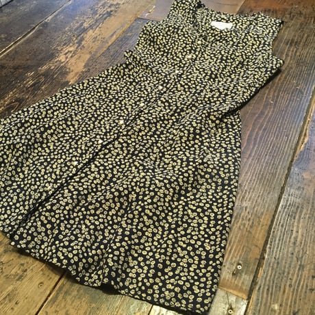 [USED] マーガレット柄ワンピ
