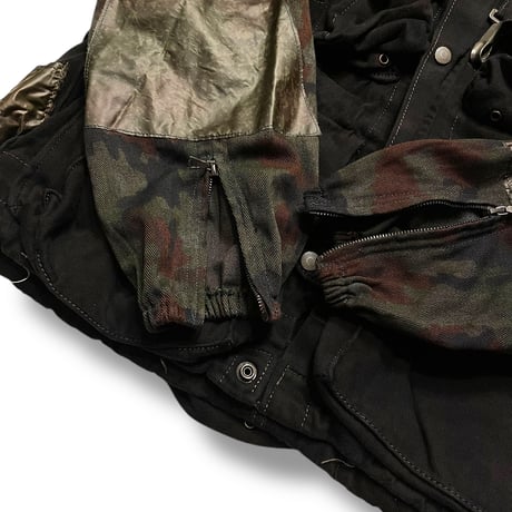 [USED] vintage Switzerland マウンテン CAMO JKT /BLACK染め