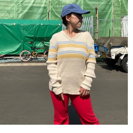 [USED] Ｖネックリブニット  💛💙