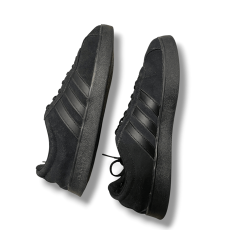 [USED] adidas BLK/BLK SUEDE