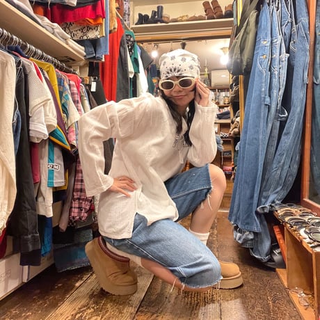 [USED] Levi's 膝下丈のデニムショーツ