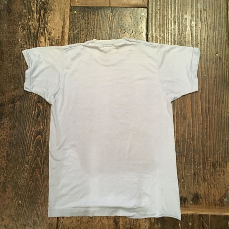 [USED] "LOVE A NURSE"  TEE