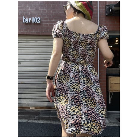 [USED] オフショルダー小花柄 ワンピース💐