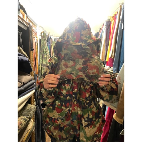 [USED] vintage Switzerland マウンテン CAMO JKT
