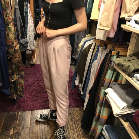 [USED] サラサラ PINKタックパンツ