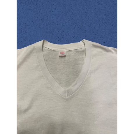 [USED] Hanes 白 Vneck tee🤍