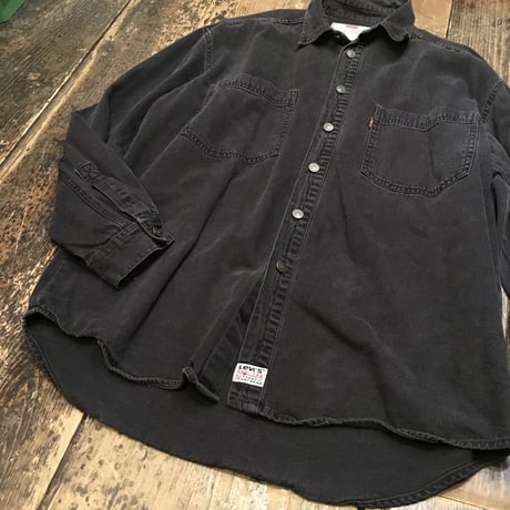 [USED] Levi's BLACK DENIM シャツ